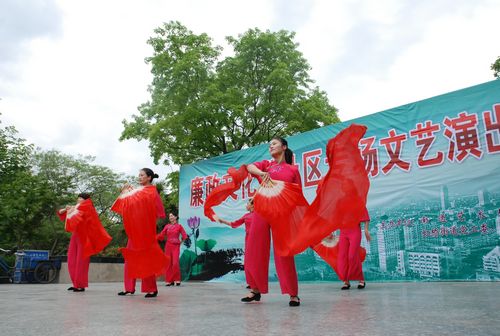 虹桥街道：廉政文化进社区